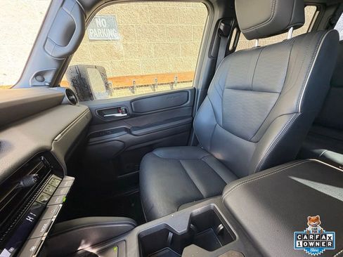 Used 2024 Toyota Land Cruiser image 20