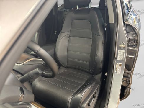 Used 2017 Honda CR-V Touring image 20