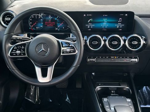 Certified 2022 Mercedes-Benz GLA 250 image 29