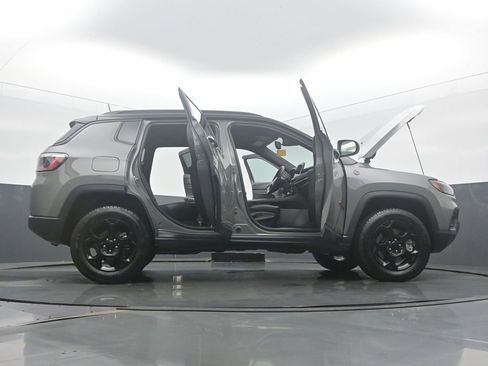 Used 2023 Jeep Compass Trailhawk w/ Trailhawk Convenience Group image 61