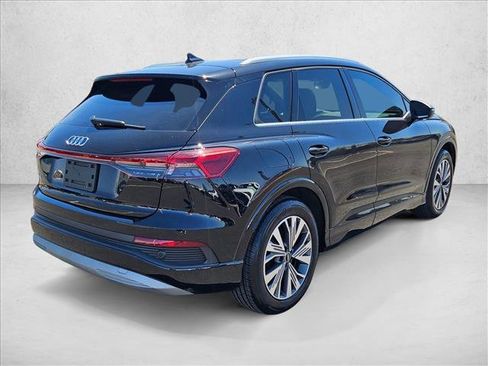 Certified 2023 Audi Q4 e-tron Premium Plus w/ Premium Plus RWD image 5