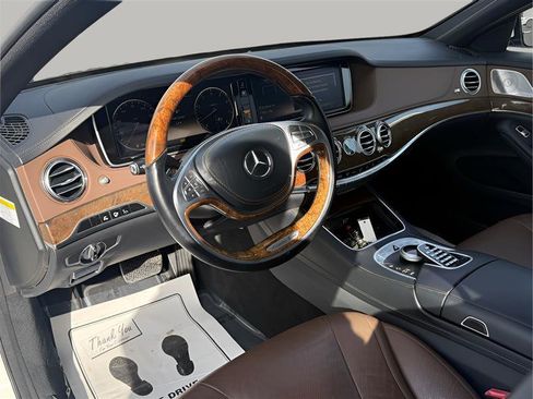 Used 2014 Mercedes-Benz S 550 Sedan image 14