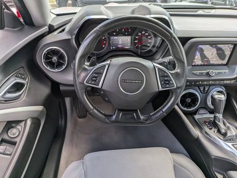 Used 2023 Chevrolet Camaro LT RWD image 15