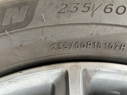 Used 2019 Hyundai Santa Fe Limited image 10