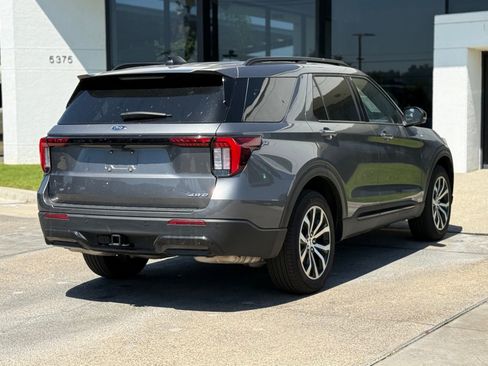 Used 2025 Ford Explorer ST-Line AWD/4WD image 15