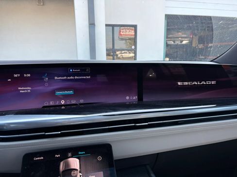 Used 2025 Cadillac Escalade Sport w/ Touring Package image 13