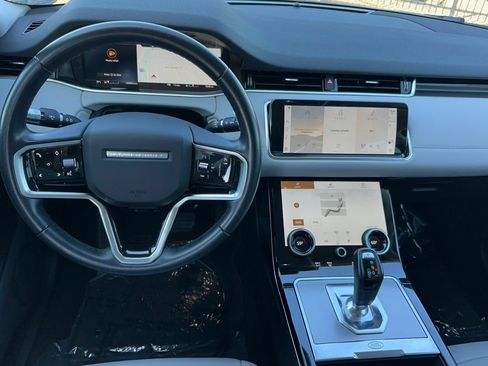Used 2022 Land Rover Range Rover Evoque SE AWD/4WD image 16