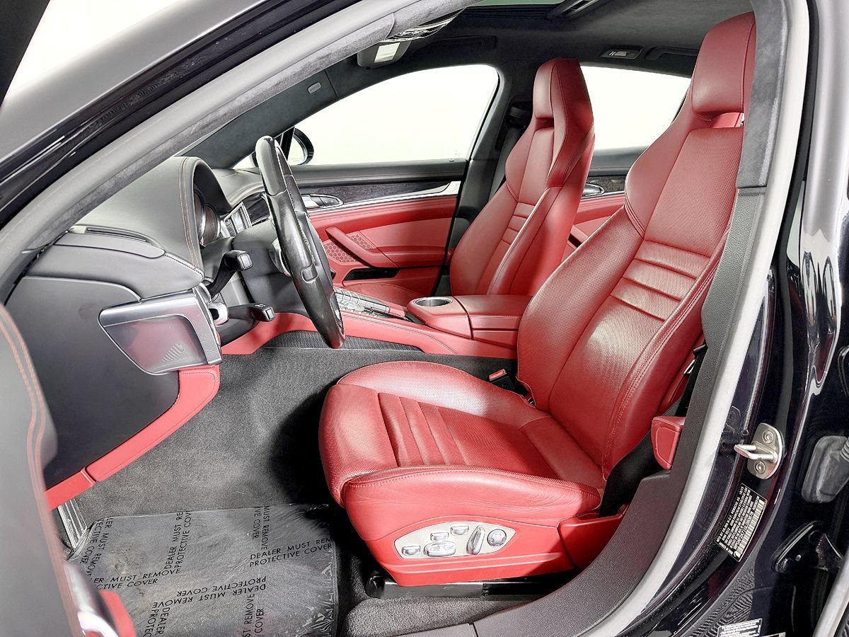 Used 2016 Porsche Panamera GTS AWD/4WD image 37