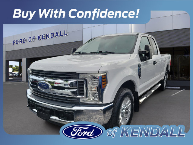 Used 2018 Ford F250 XL w/ STX Appearance Package RWD image 1