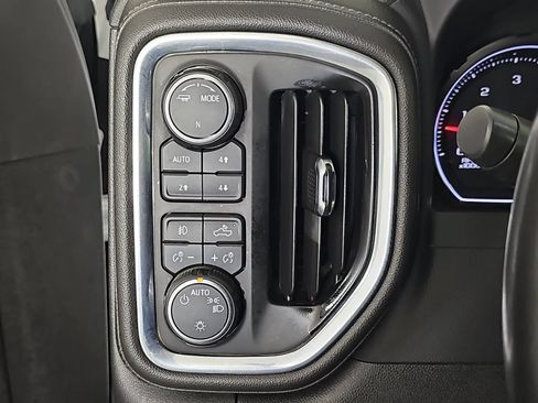 Used 2022 Chevrolet Silverado 3500 LT w/ Convenience Package AWD/4WD image 24