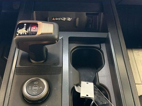 New 2025 GMC Hummer EV 2X AWD/4WD image 15