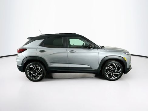 Used 2024 Chevrolet TrailBlazer RS FWD image 10