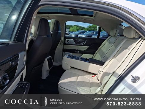 Used 2018 Lincoln Continental Black Label w/ Rear-seat Package AWD/4WD image 10