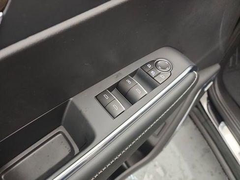 New 2026 GMC Acadia Denali w/ Super Cruise Package image 16