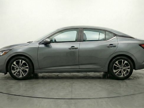Used 2025 Nissan Sentra SV FWD image 5