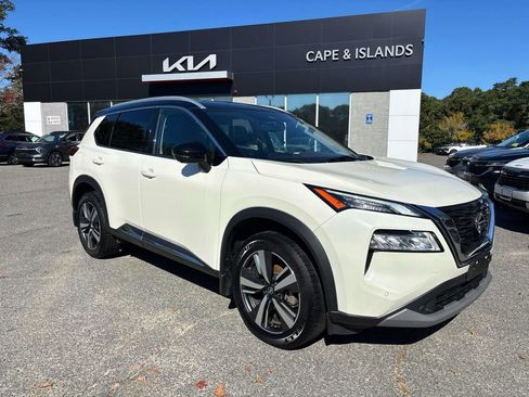 Used 2021 Nissan Rogue SL w/ Premium Package AWD/4WD image 1