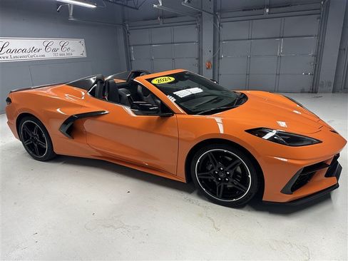 Used 2024 Chevrolet Corvette Stingray Convertible w/ 1LT RWD image 6