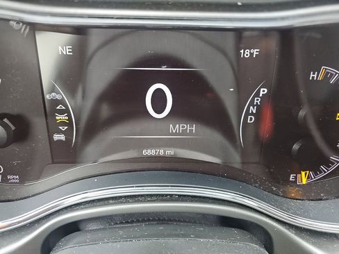 Used 2020 Jeep Grand Cherokee Limited image 4