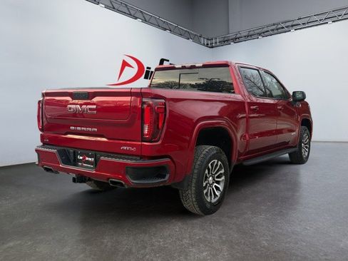 Used 2021 GMC Sierra 1500 AT4 w/ AT4 Premium Package image 11