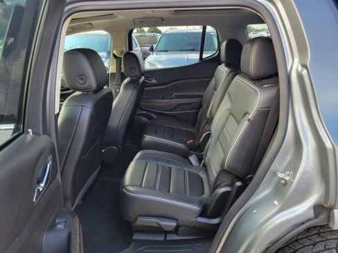 Used 2023 GMC Acadia Denali w/ Denali Ultimate Package image 27