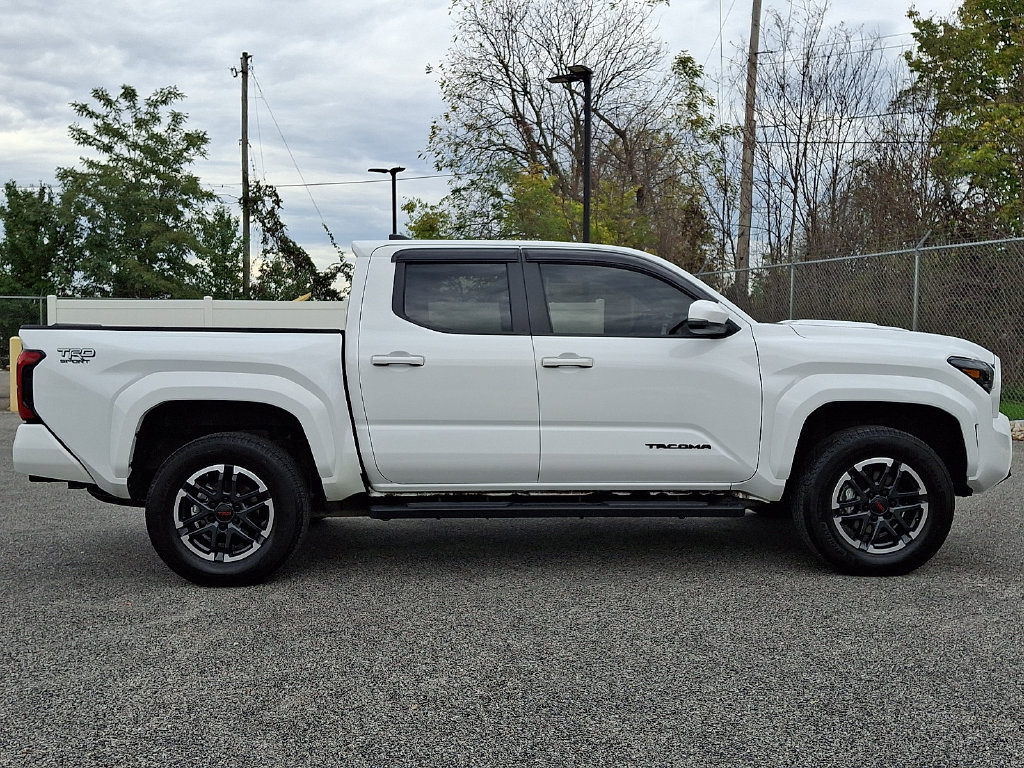 Used 2024 Toyota Tacoma TRD Sport w/ TRD Sport Upgrade Package AWD/4WD image 10