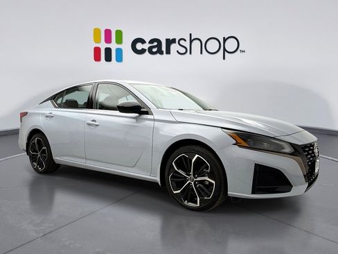 Used 2023 Nissan Altima 2.5 SR image 7