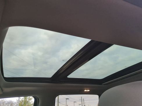 Used 2016 Ford F150 XLT w/ Equipment Group 302A Luxury image 19