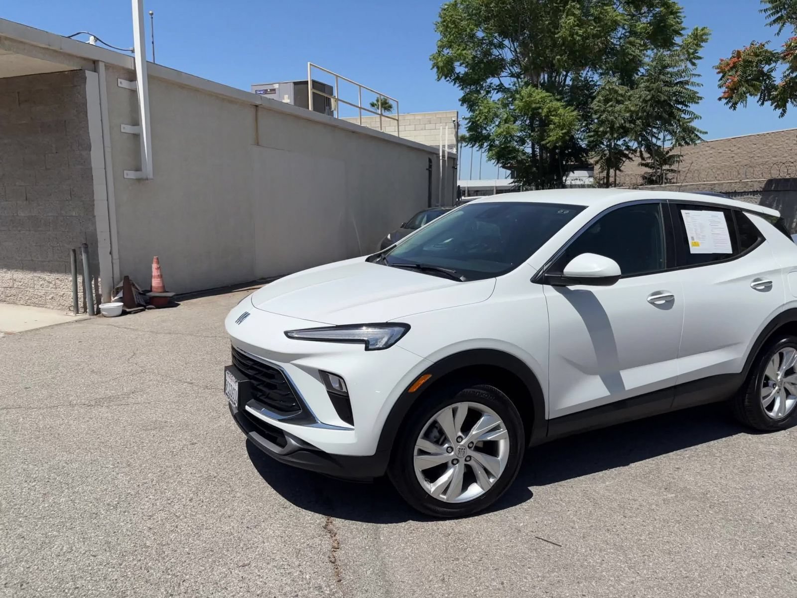Used 2025 Buick Encore GX Preferred FWD image 6
