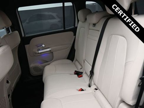 New 2025 Mercedes-Benz GLB 250 image 10