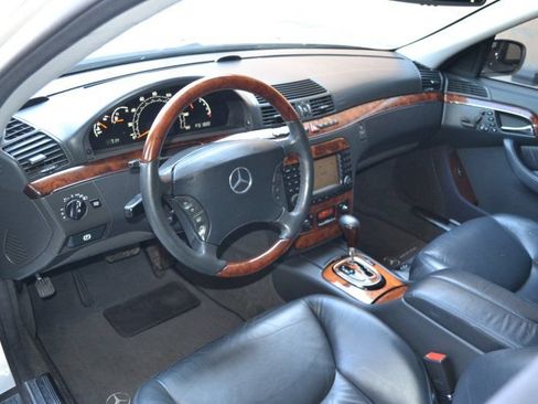 Used 2004 Mercedes-Benz S 500 4MATIC image 17