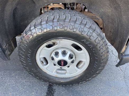 Used 2020 GMC Sierra 2500 4x4 Regular Cab w/ Convenience Package image 26