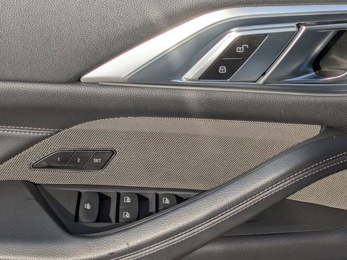 Used 2023 BMW 440i xDrive M440i xDrive w/ Premium Package image 12