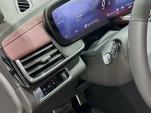 New 2026 Buick Envision Sport Touring AWD/4WD image 10