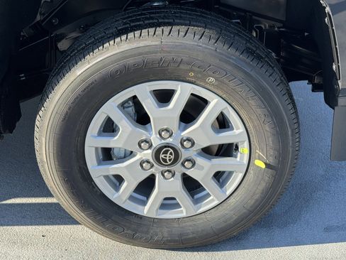 New 2026 Toyota Tacoma SR5 image 15