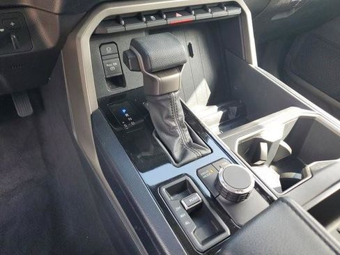 Used 2023 Toyota Tundra SR5 AWD/4WD image 28
