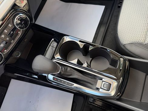 New 2026 Chevrolet Trax LT w/ Driver Confidence Package image 24