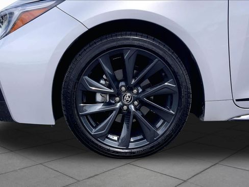 Used 2023 Toyota Corolla SE FWD image 11