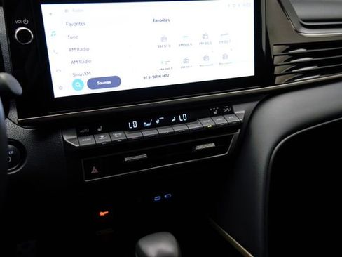 Certified 2025 Toyota Camry XSE FWD image 22