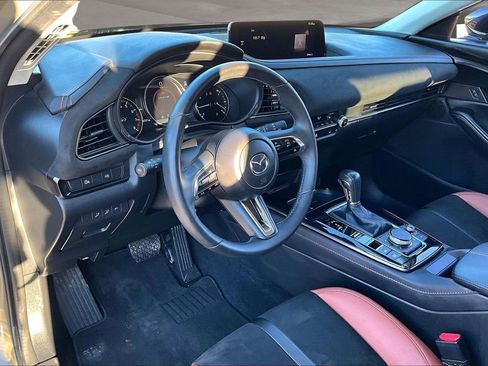 Used 2024 MAZDA CX-30 Carbon image 16