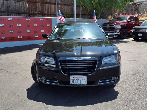 Used 2014 Chrysler 300 S w/ Light Group RWD image 2