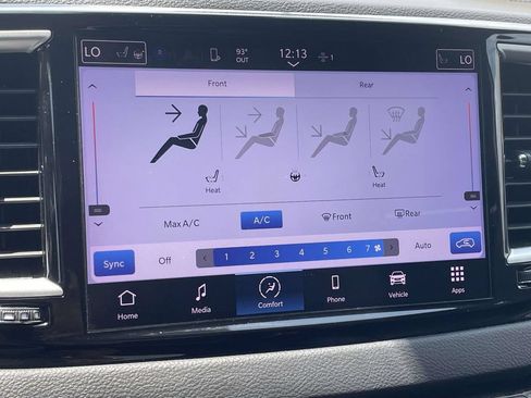 Certified 2023 Chrysler Pacifica Touring-L FWD image 37