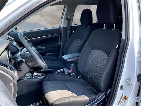 Used 2024 Mitsubishi Outlander Sport AWD image 21