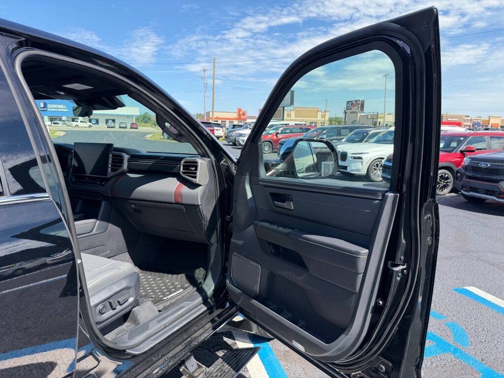 Used 2026 Toyota Tundra Capstone AWD/4WD image 54