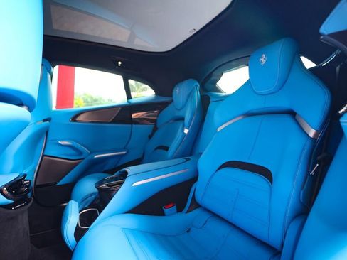 Used 2026 Ferrari Purosangue AWD/4WD image 47