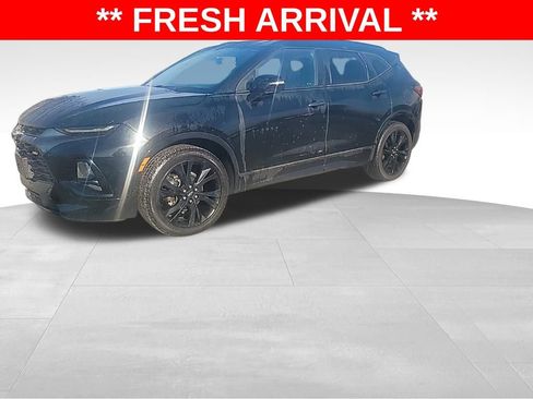 Used 2022 Chevrolet Blazer RS w/ Enhanced Convenience Package image 2