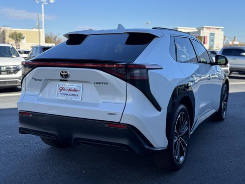 Used 2023 Toyota bZ4X Limited image 7