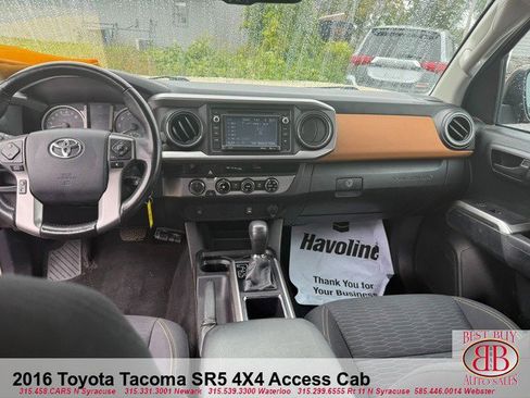 Used 2016 Toyota Tacoma SR5 image 16