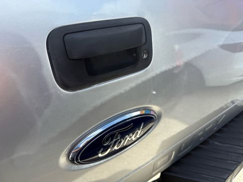 Used 2012 Ford F250 XL w/ XL Value Pkg image 32