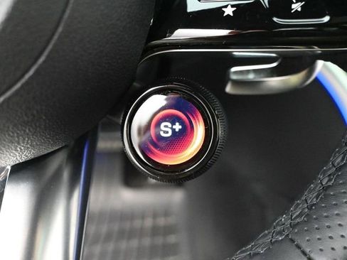 Used 2025 Mercedes-Benz CLE 53 AMG 4MATIC Coupe image 35