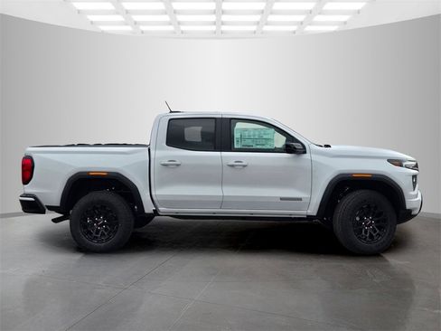 New 2026 GMC Canyon Elevation w/ Technology Package image 3